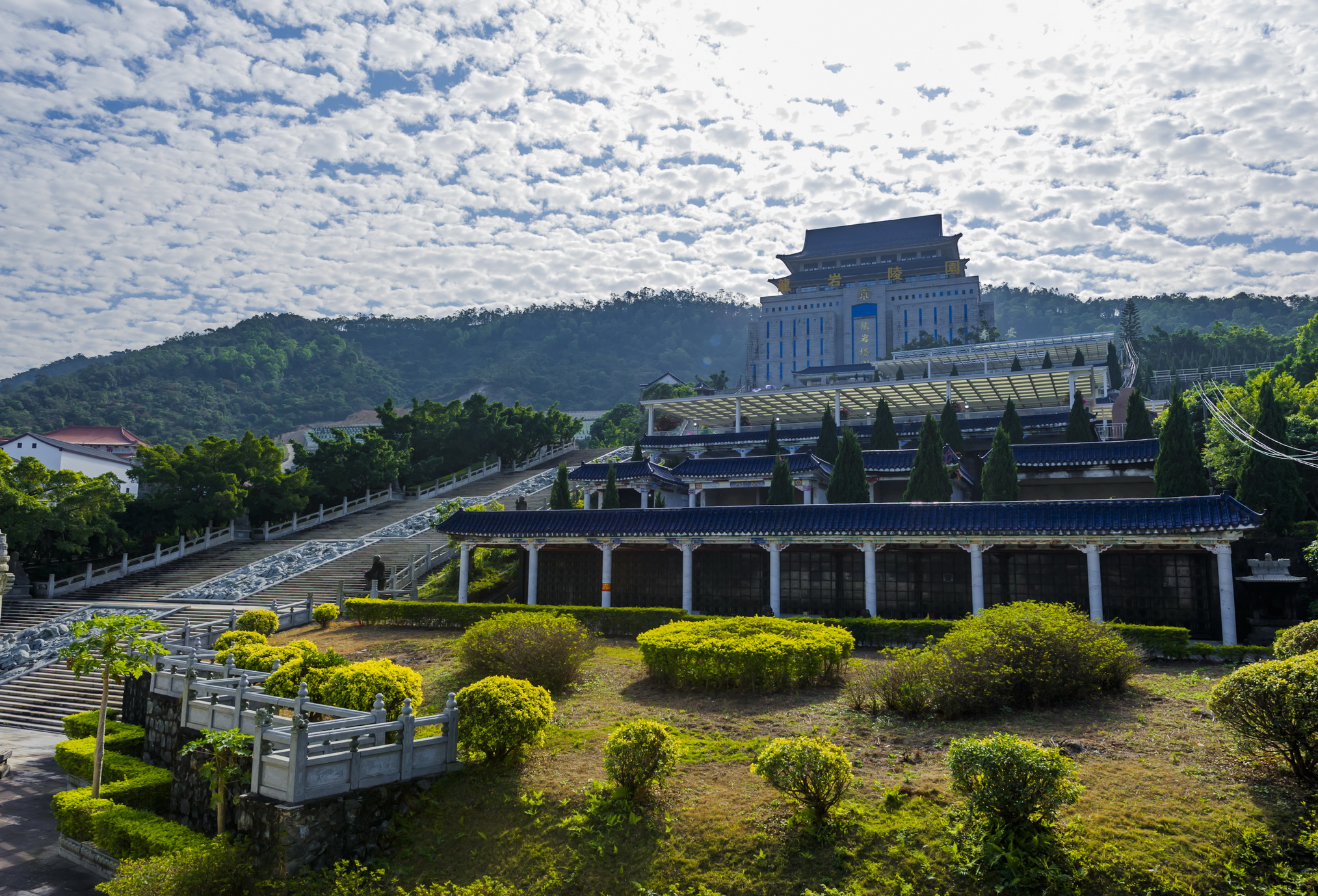 壽安陵園